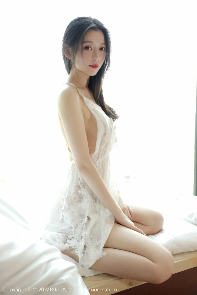 [MFStar] Vol.315 Yan Mo (言沫) preview 24