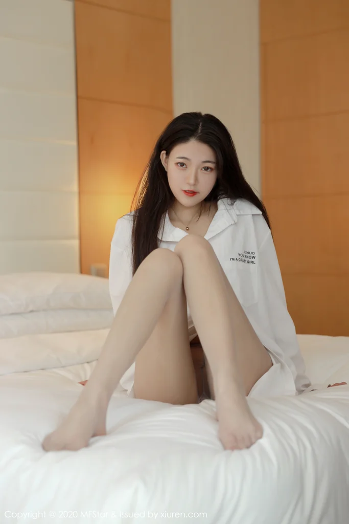 [MFStar] Vol.321 Laura张小妮 preview 11