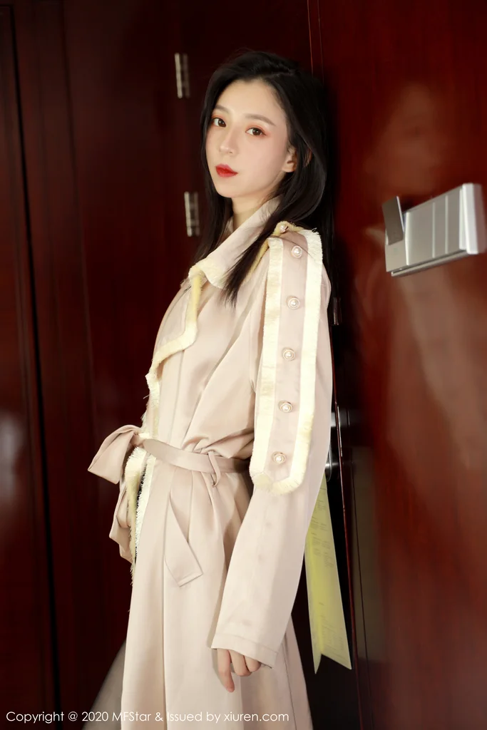 [MFStar] Vol.325 Yan Mo (言沫) preview 5