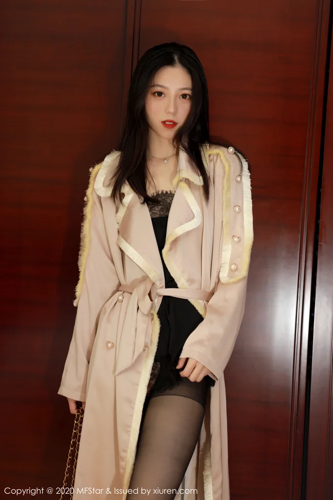 [MFStar] Vol.325 Yan Mo (言沫) preview 10