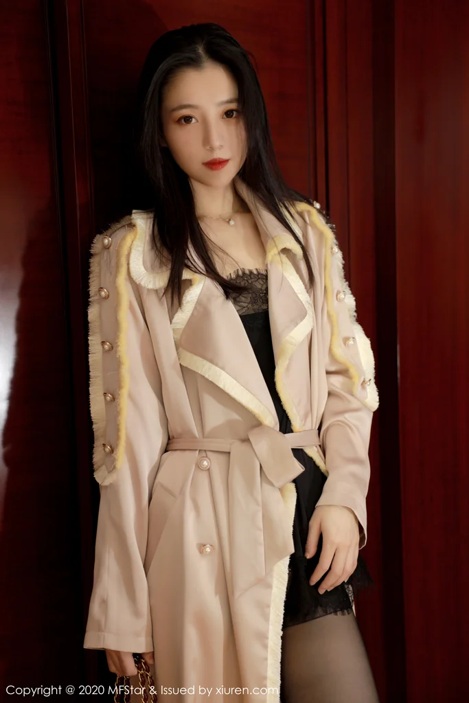 [MFStar] Vol.325 Yan Mo (言沫) preview 11