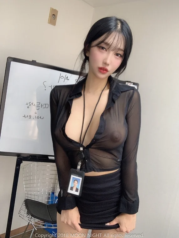 [Moon Night Snap] Yunjin - In The Office preview 24