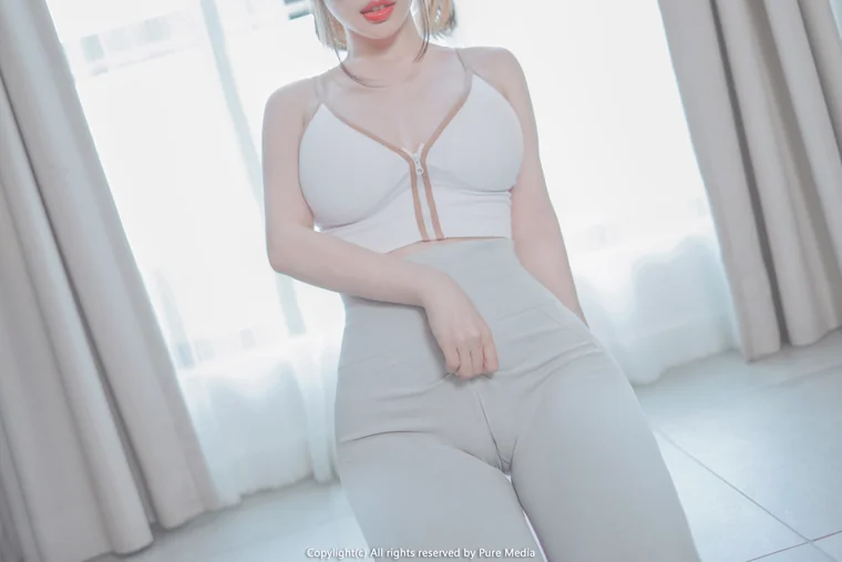 [Pure Media] Vol.103 Uhye (이유혜) preview 22