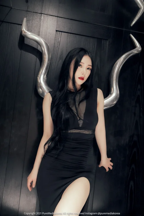 [Pure Media] Vol.162 Riha preview 3