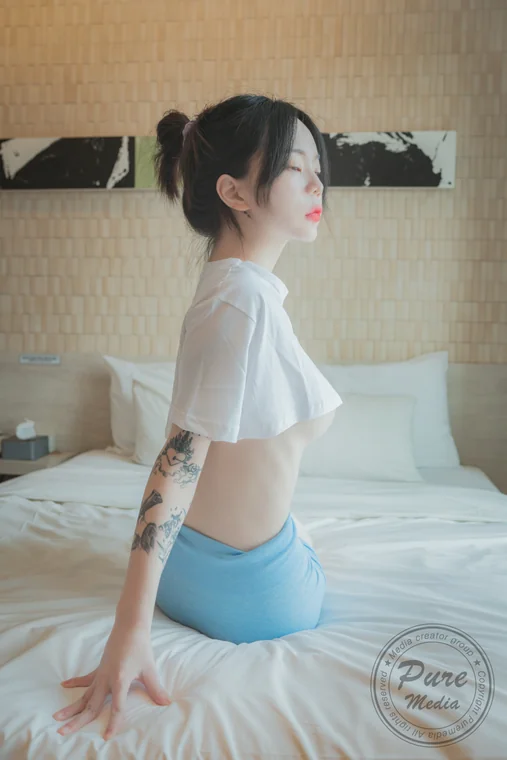 [Pure Media] Vol.190 Siro - Home Training preview 2