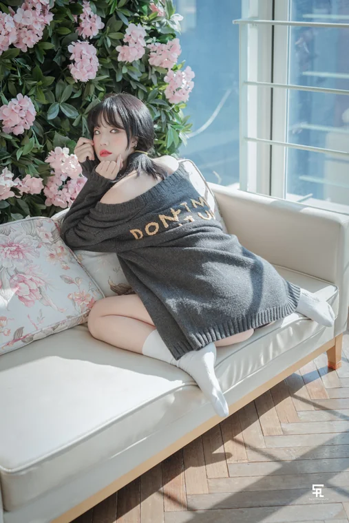 [SAINT] Photolife - Yuna - BLOOM Vol.01 preview 1