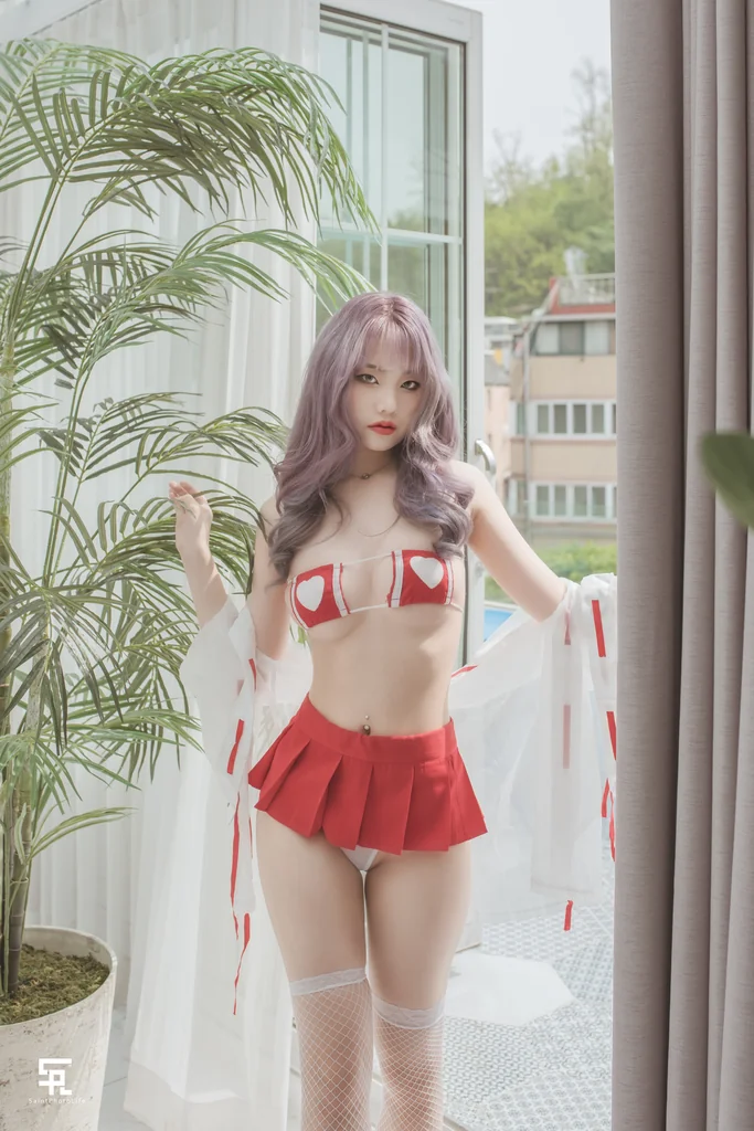 [SAINT] Photolife – Yuna - Growing Up Vol.2 preview 7