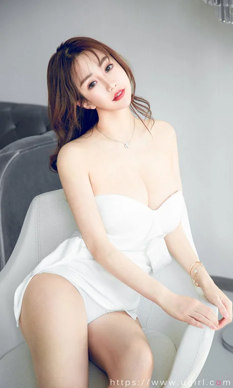 [UGIRLS] No.1837 Wang Yi Han (王翊涵) preview 8