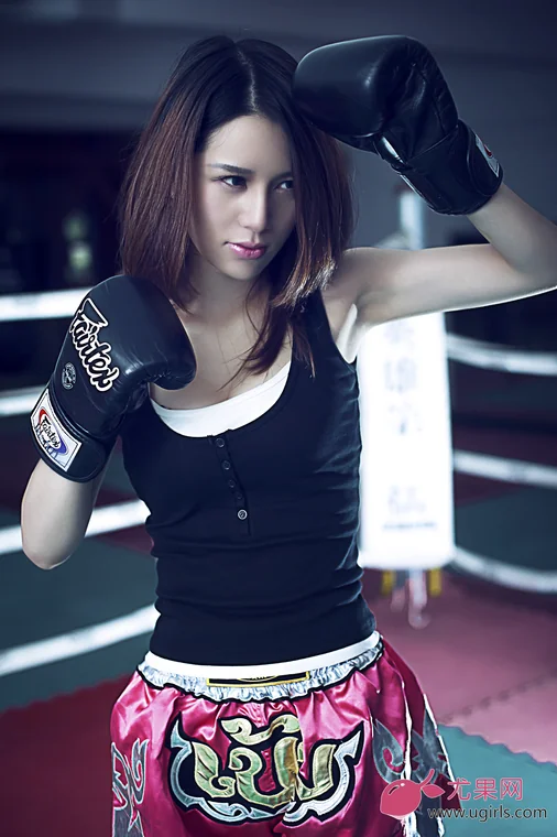 [UGIRLS] Vol.E013 杜乔II 2014.05.14 preview 3