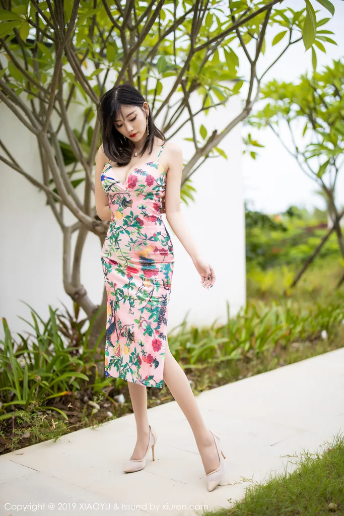 [XiaoYu] Vol.194 Yang Chen (杨晨晨sugar) preview 4