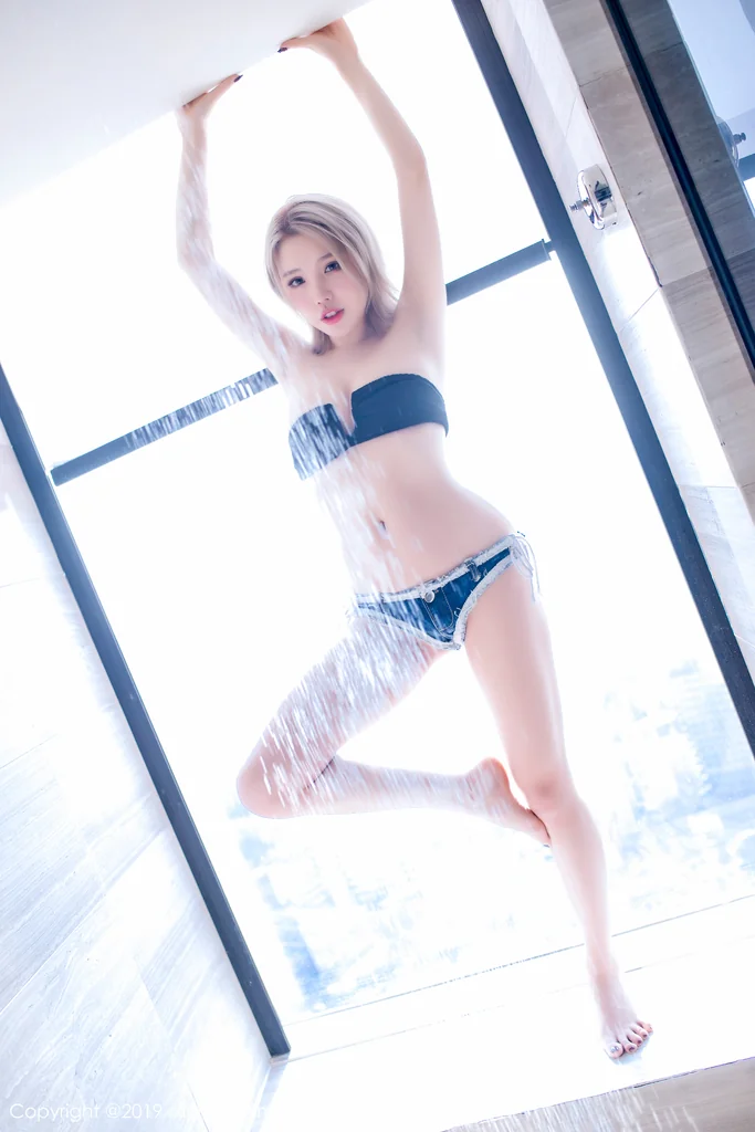 [XIUREN] No.1386 Huang Le Ran (黄楽然) preview 11