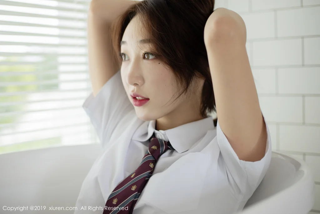 [XIUREN] No.1729 Xiao Jiu Yue (小九月) preview 18