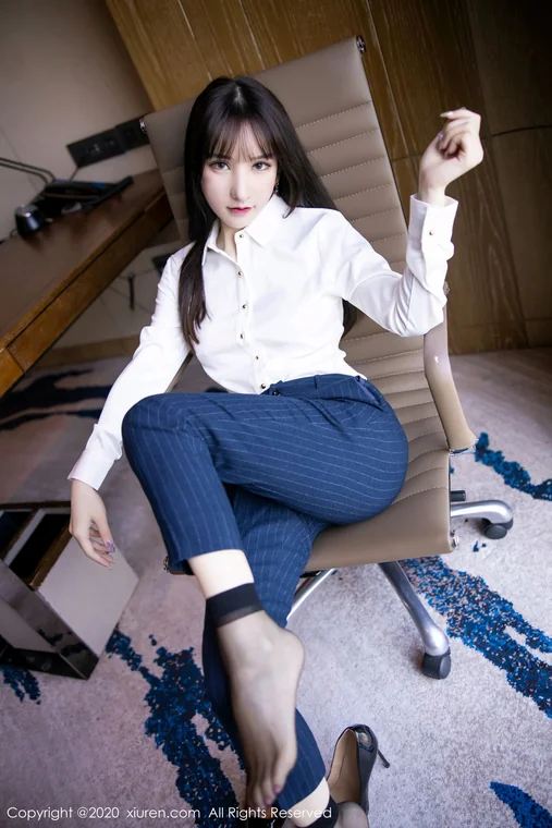 [XIUREN] No.2356 Zhou Yuxi (周于希Sandy) preview 10