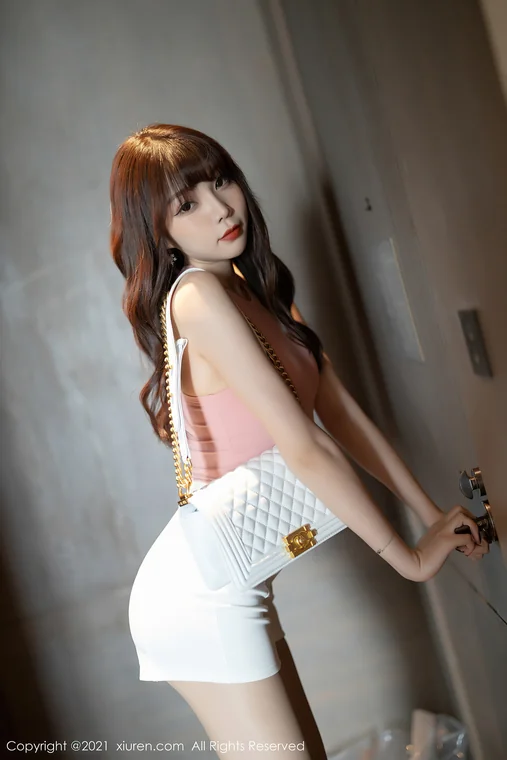 [XIUREN] No.3245 Booty - Zhizhi (芝芝) preview 14