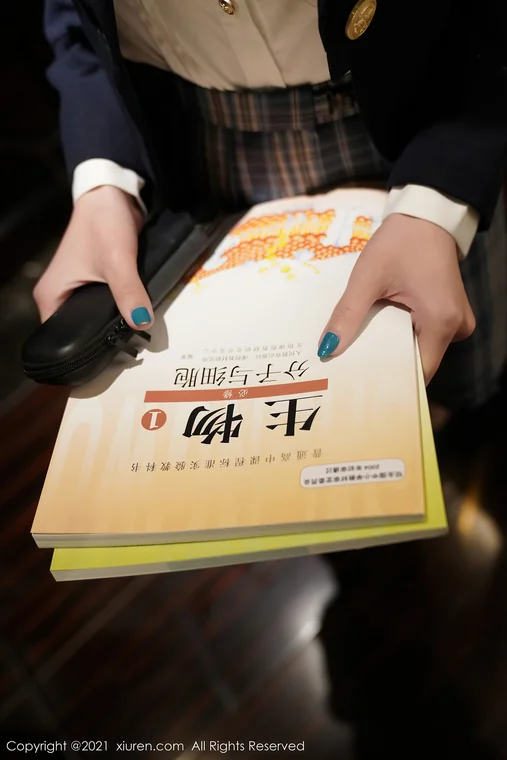 [XIUREN] No.3247 Zhou Yuxi (周于希Sandy) preview 9