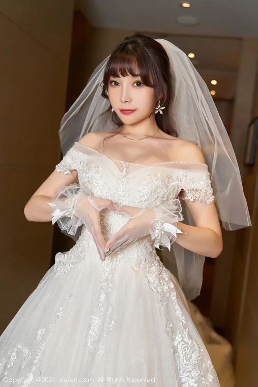 [XIUREN] No.3248 Booty - Zhizhi (芝芝) preview 17