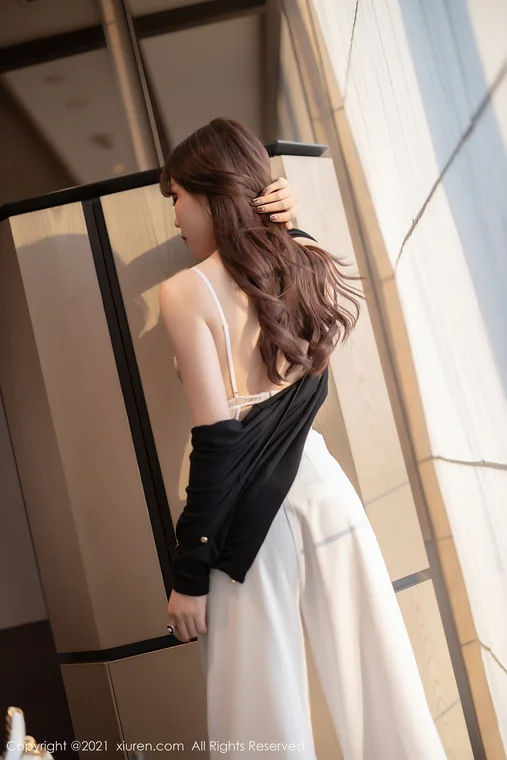 [XIUREN] No.3367 Booty - Zhizhi (芝芝) preview 9
