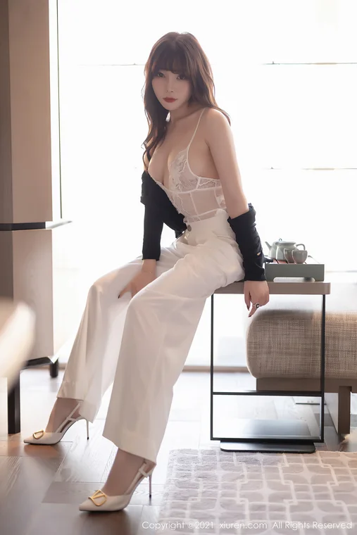 [XIUREN] No.3367 Booty - Zhizhi (芝芝) preview 13