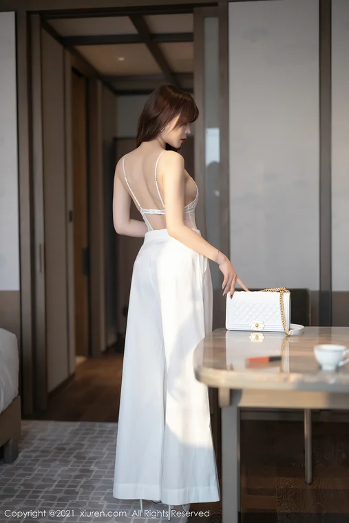 [XIUREN] No.3367 Booty - Zhizhi (芝芝) preview 22