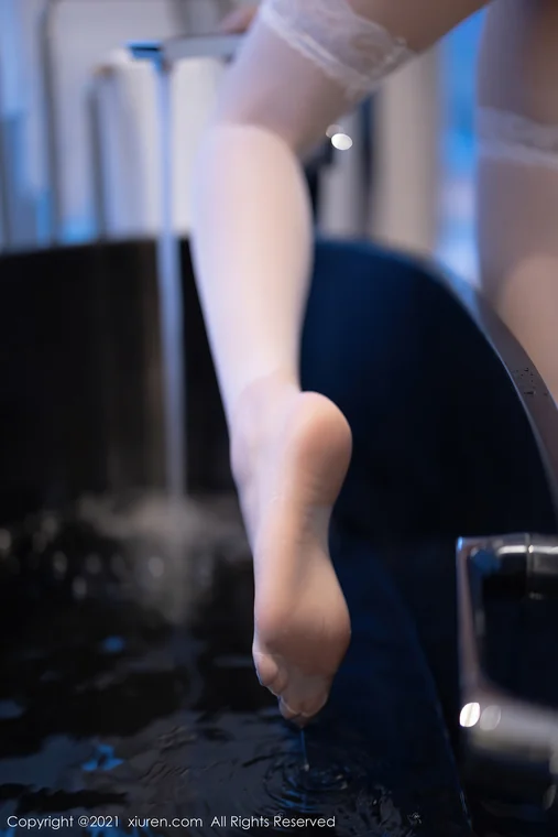 [XIUREN] No.3472 Booty - Zhizhi (芝芝) preview 20