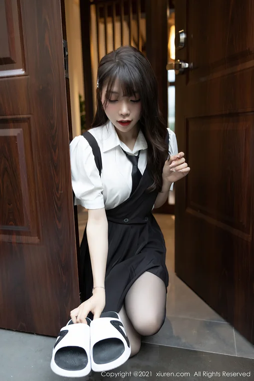 [XIUREN] No.3643 Booty - Zhizhi (芝芝) preview 4