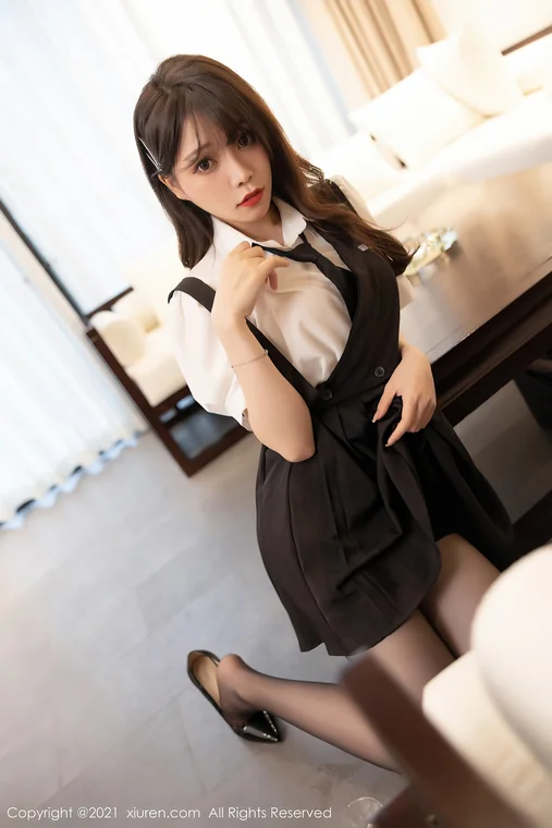 [XIUREN] No.3643 Booty - Zhizhi (芝芝) preview 19