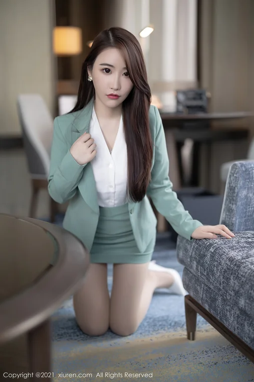 [XIUREN] No.3728 绯月樱-Cherry preview 20