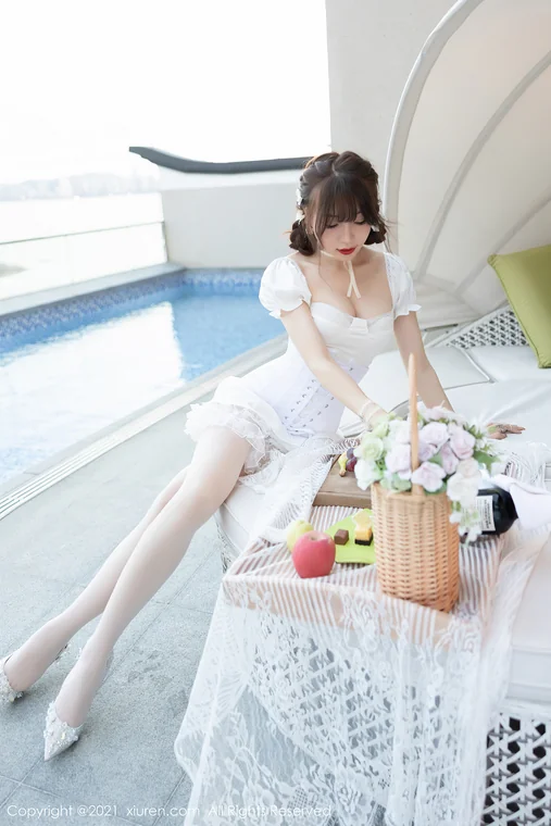 [XIUREN] No.3998 Booty - Zhizhi (芝芝) preview 2