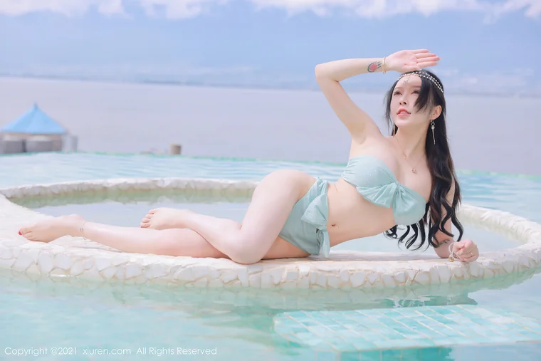 [XIUREN] No.4248 玉兔miki preview 19