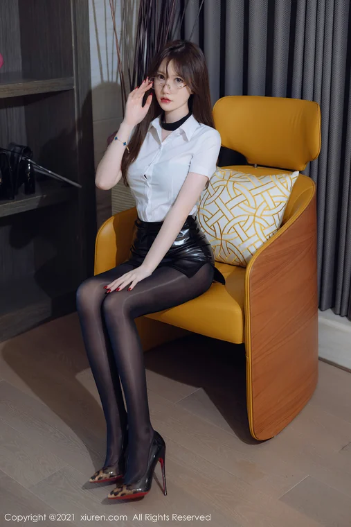 [XIUREN] No.4395 美桃酱 preview 2
