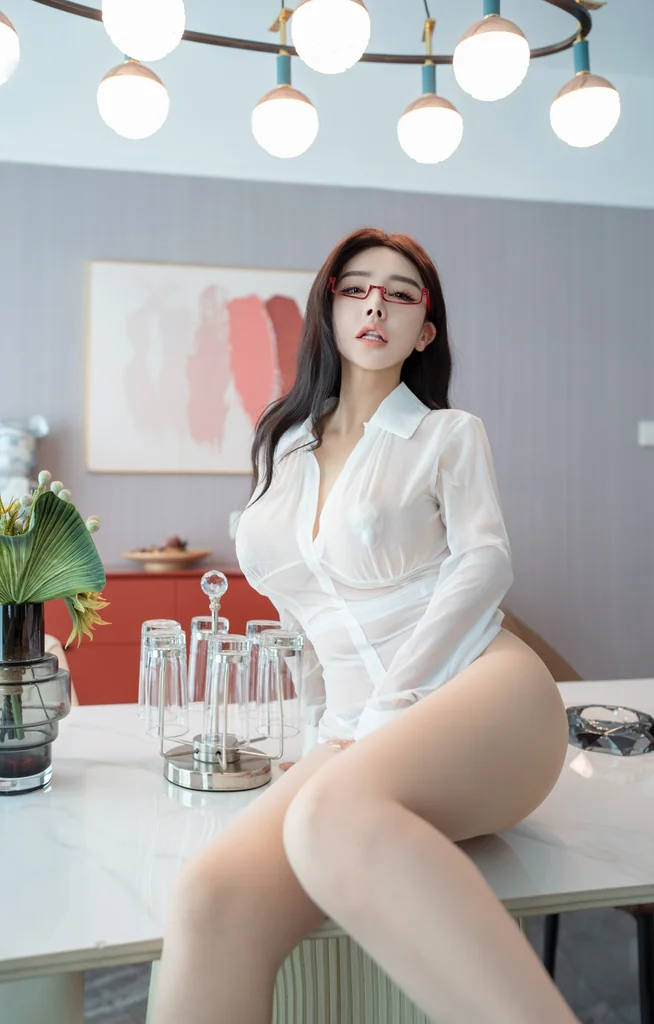 [XR Uncensored] Pan Jiaojiao (潘娇娇) - R18 秀人网模特 退役前最后作品 恋人白玫瑰 preview 9
