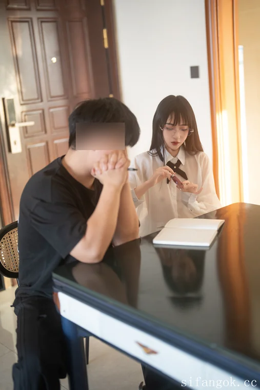 [XR Uncensored] 茂木希子 & 璐璐 - R18 希威社模特 家教与后妈 preview 10