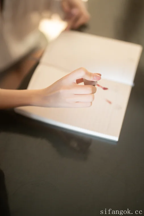 [XR Uncensored] 茂木希子 & 璐璐 - R18 希威社模特 家教与后妈 preview 12