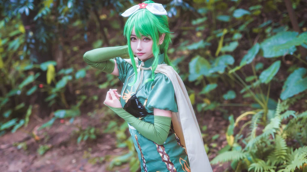 [Coser] Momoko葵葵 法露忒 preview 1