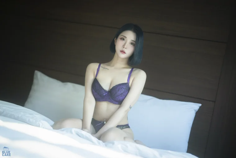 [Bluecake] Bomi - SECRET preview 1