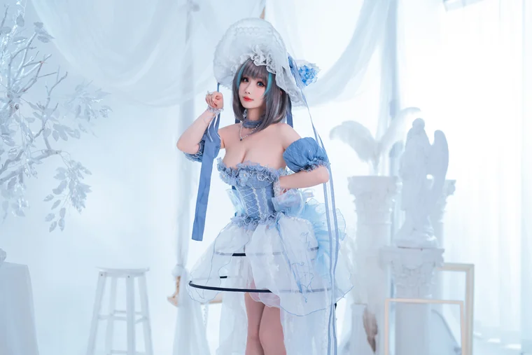 [Coser] Chinese rioko凉凉子 - 柴郡 冰雪公主 preview 1