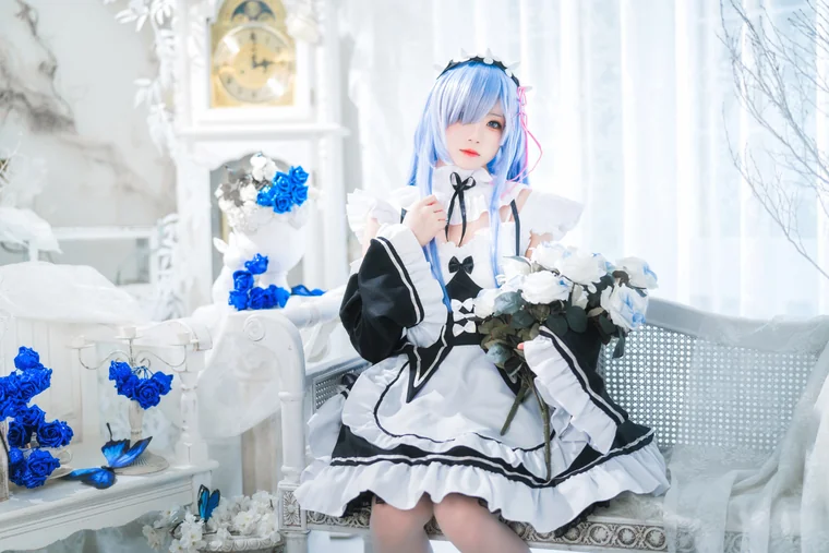[Coser] Chinese 桜桃喵 - 长发蕾姆B preview 1